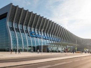 Պուտինը հրաման է ստորագրել Սիմֆերոպոլի օդանավակայանը Այվազովսկու անունով կոչելու մասին